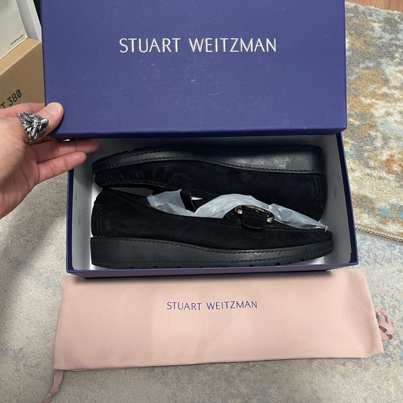 EUC Women’s Size 10 (Euro 41) Stuart Weitzman CIKW Suede Flat Loafers In Black - Picture 1 of 12